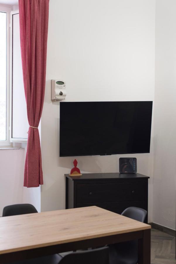 Madaleni Home Plebiscito Naples Extérieur photo